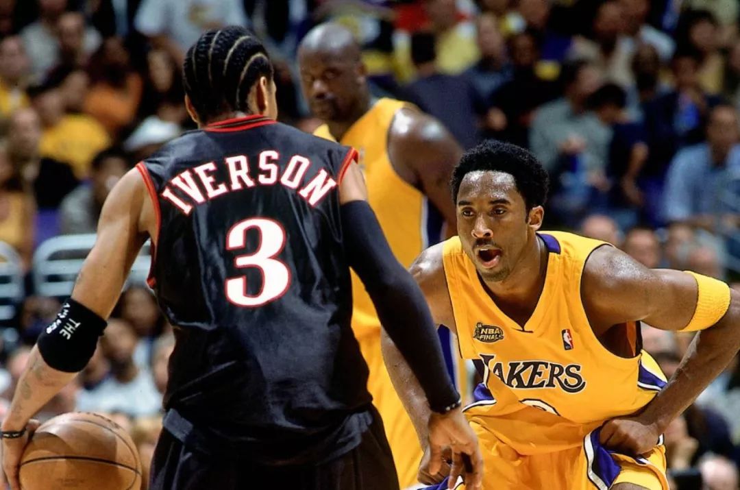  湖人末节翻盘击败热火，詹姆斯关键封盖定胜负  